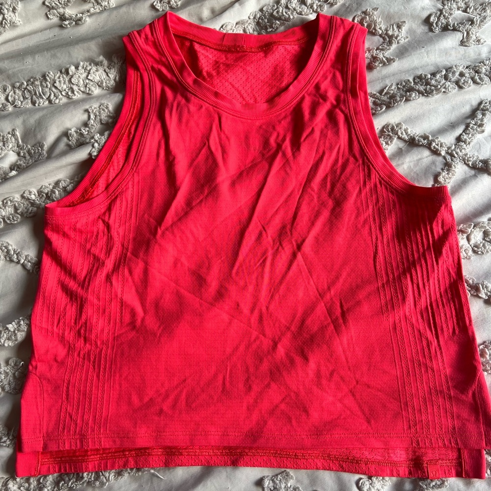 Lululemon bright pink tank